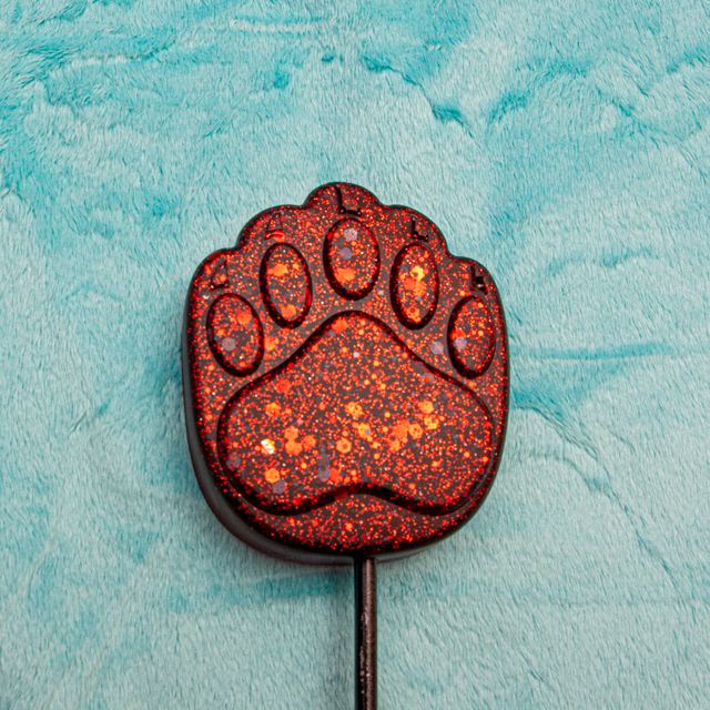 Black & Red Bear Paw photo 2