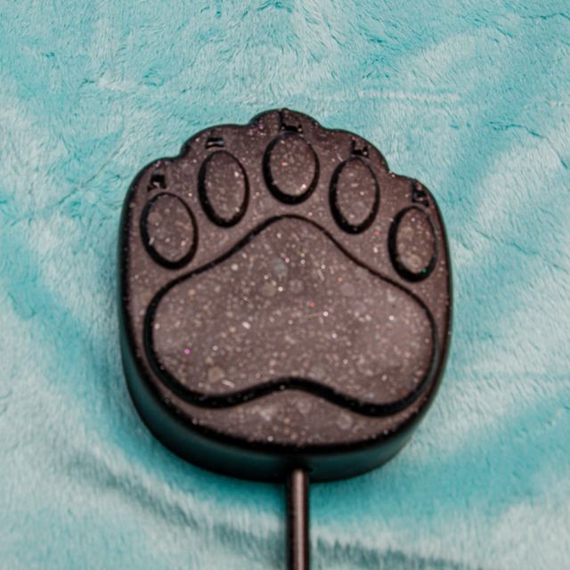 Black Bear Paw photo 2