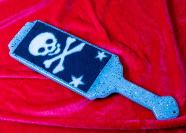 Large Paddle With Skull and Cross Bones photo 2