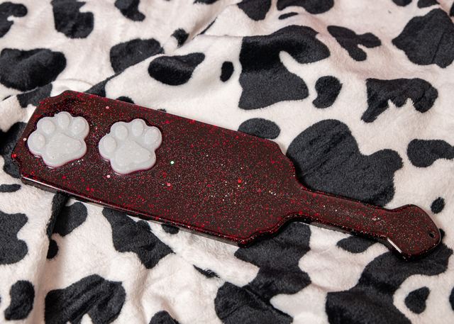 Large Paddle with Paw Prints