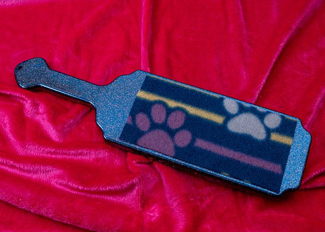 Large Paddle With Bear Paw photo 2