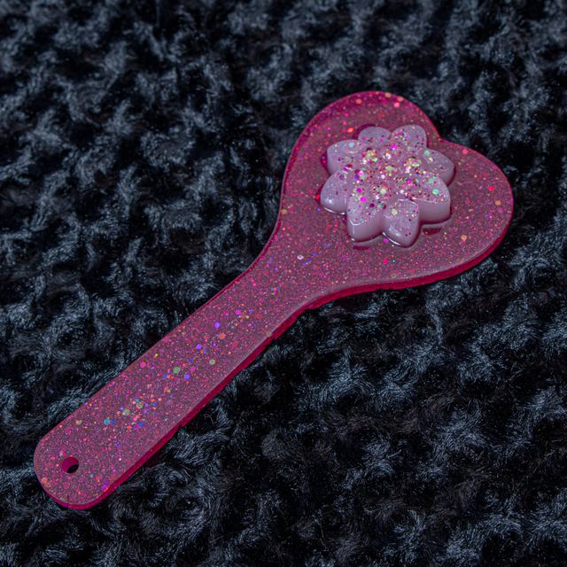Pink/White Flower Heart Paddle