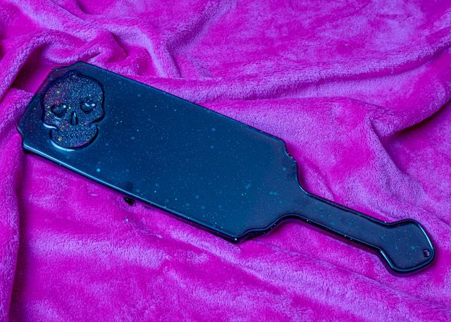Large Paddle with Skull